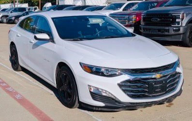 Used 2023 SUMMIT WHITE Chevrolet LT image 1