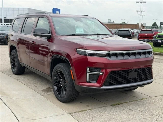 New 2026 Velvet Red Pearl-Coat Exterior Paint Jeep Limited Reserve image 3