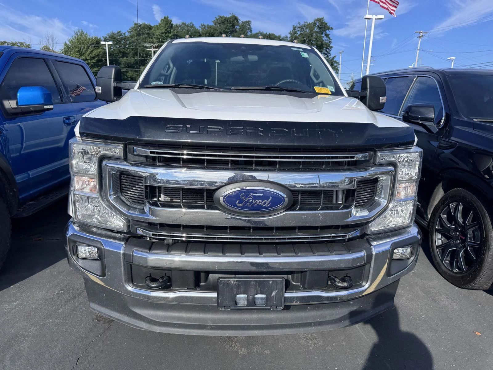 Used 2021 Oxford White Ford XLT image 2