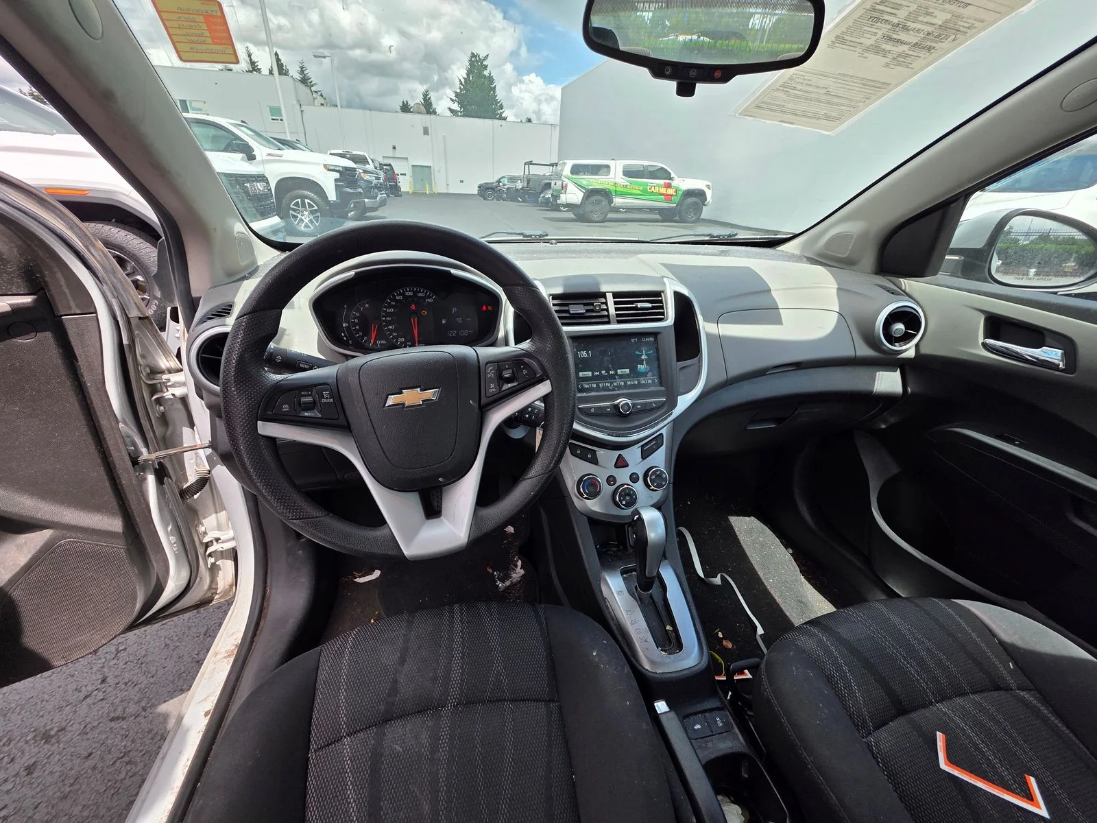 Used 2017 Silver Ice Metallic Chevrolet LT image 12