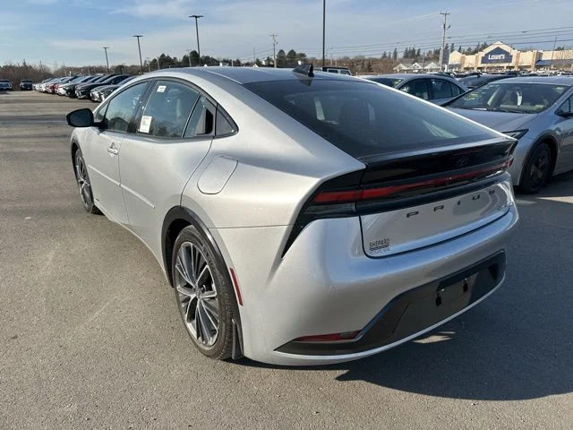 New 2026 Cutting Edge Toyota XLE AWD image 5
