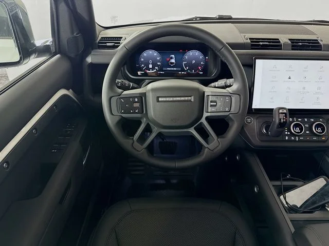 New 2026 Fuji White Land Rover S image 25