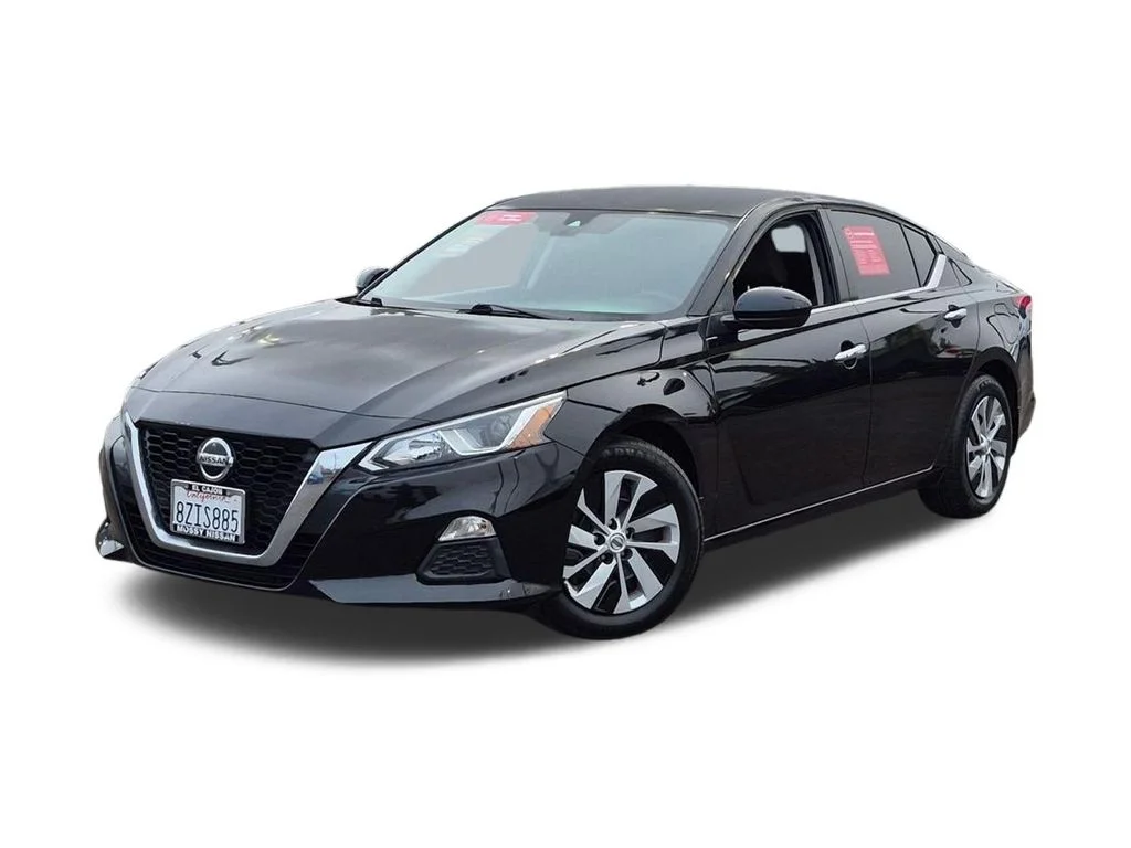 Used 2021 Black Nissan 2.5 S image 1