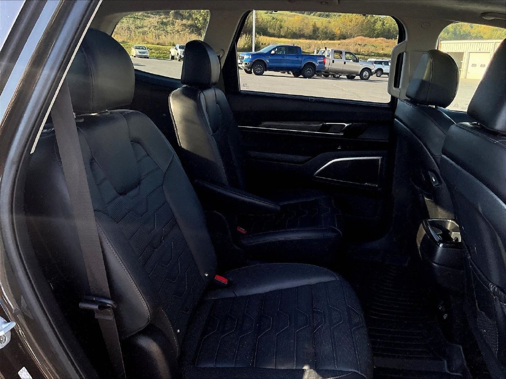 Used 2020 Green Kia SX image 6