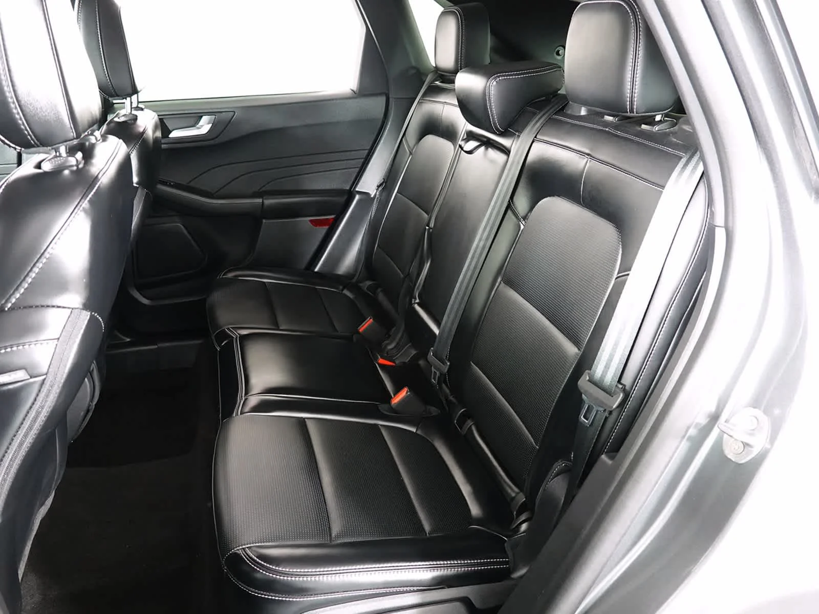 Used 2025 Carbonized Gray Ford Platinum image 13