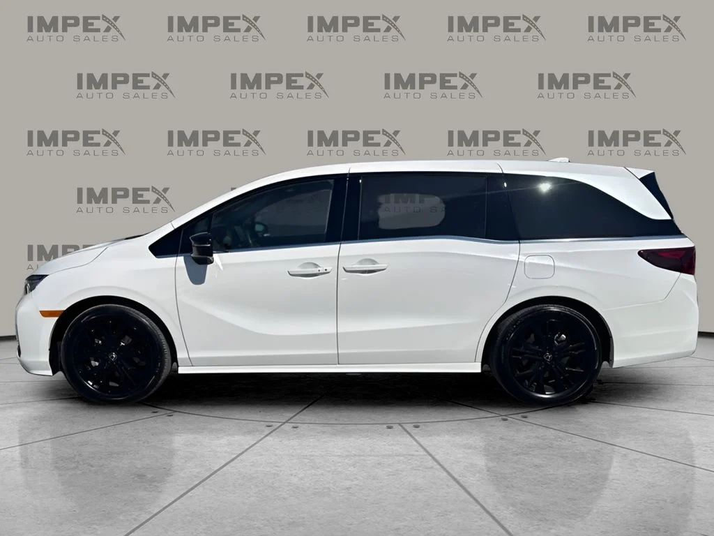 Used 2025 White Honda Sport-L image 2