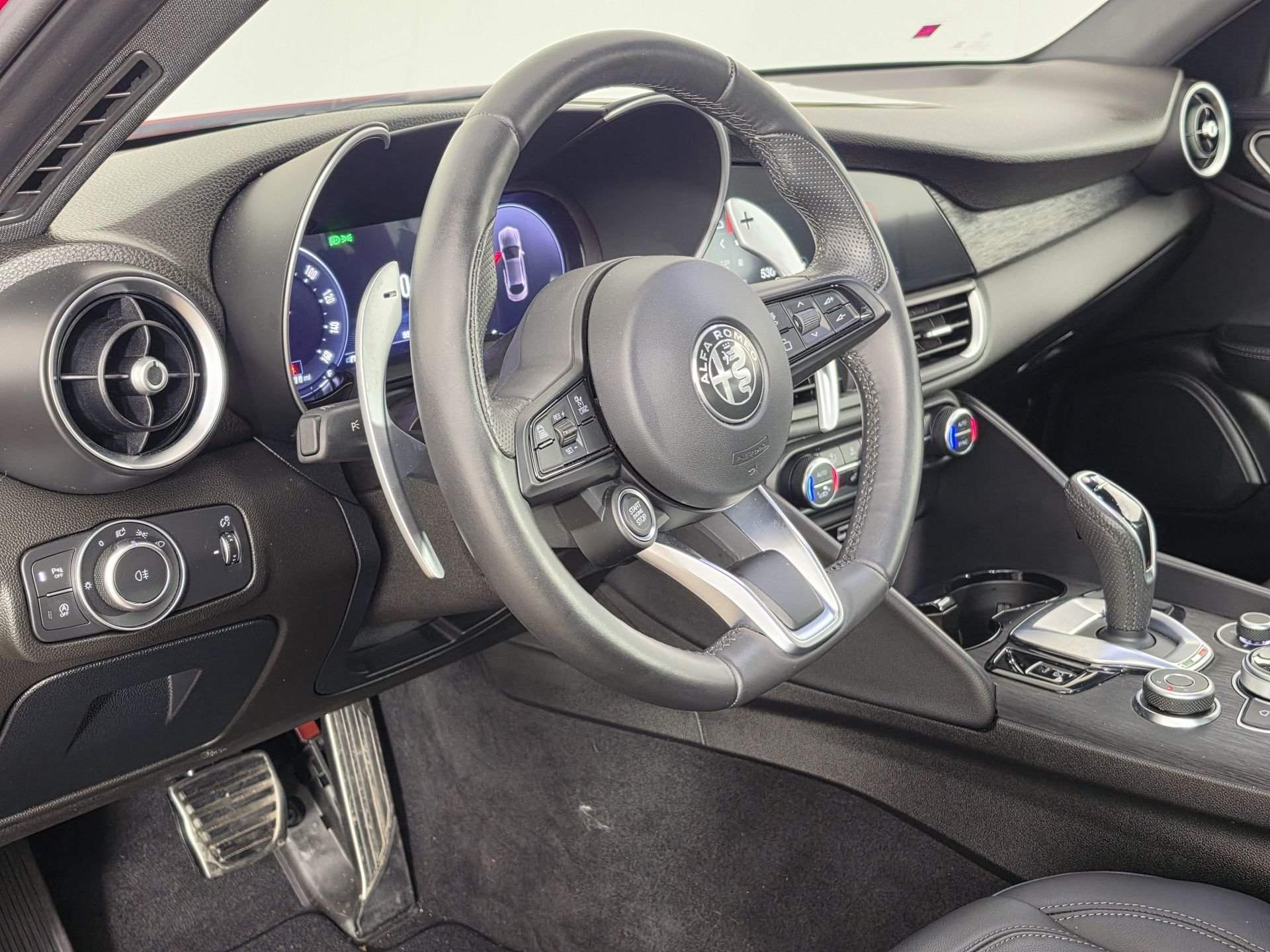 2024 Alfa Romeo Giulia Sprint - Photo 13