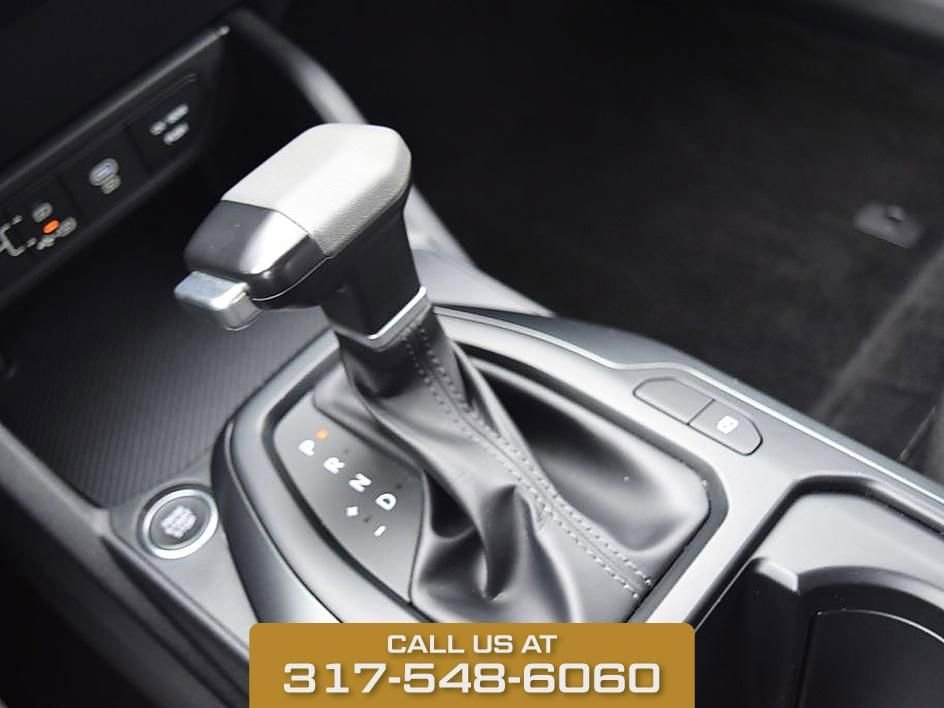 2025 Kia K4 LXS - Photo 26