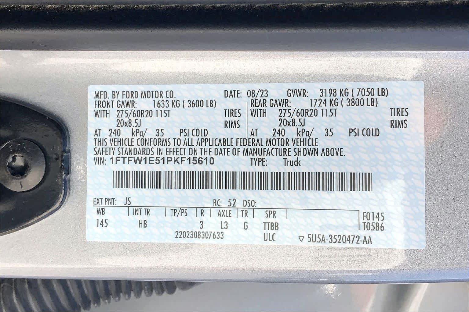 Used 2023 Iconic Silver Metallic Ford LARIAT image 37