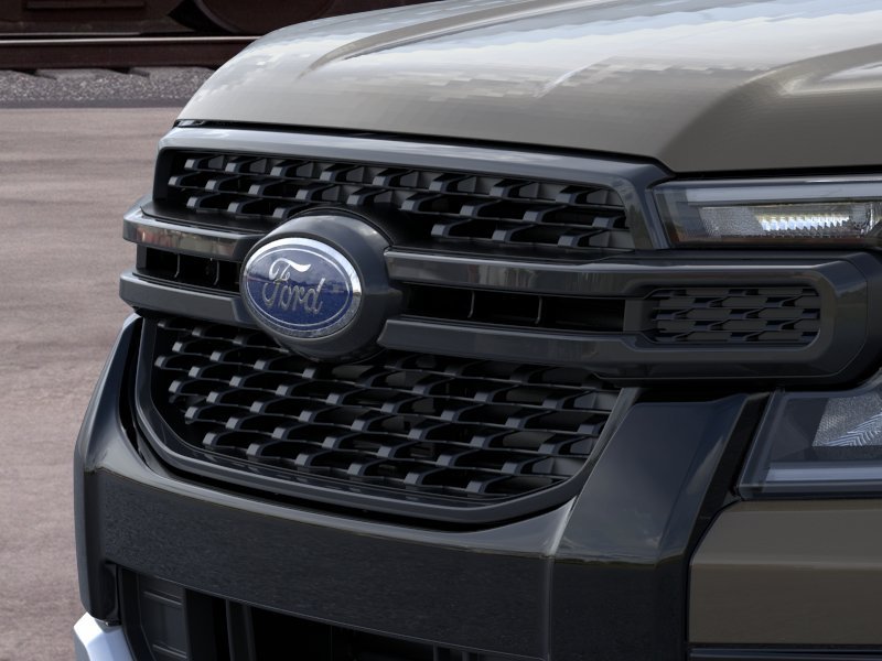 New 2026 Marsh Gray Ford XLT image 17