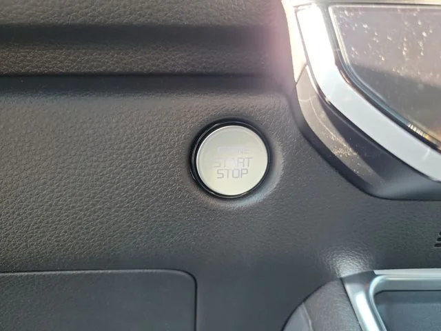 New 2026 Snow White Pearl Kia SX image 34
