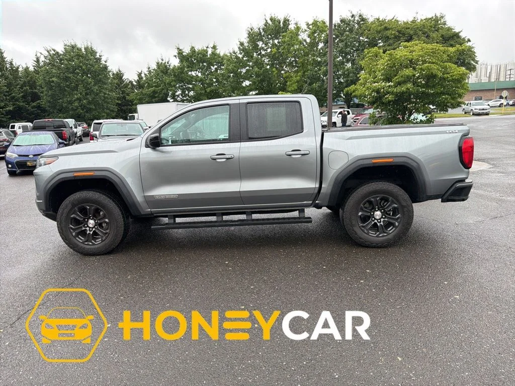 2023 GMC Canyon 4WD Elevation Crew Cab Short Box's photo