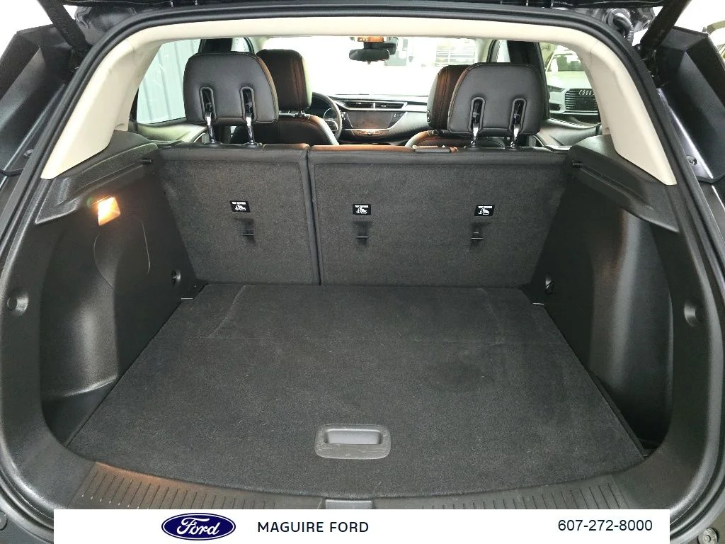 Used 2023 Black Buick Select image 14