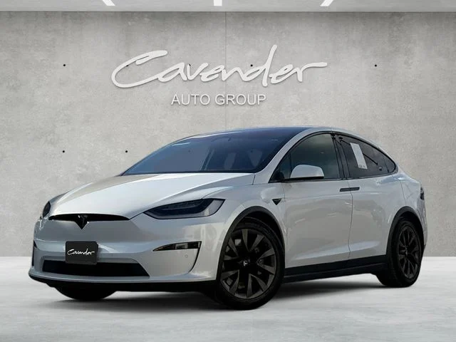 2023 Tesla Model X Plaid's photo