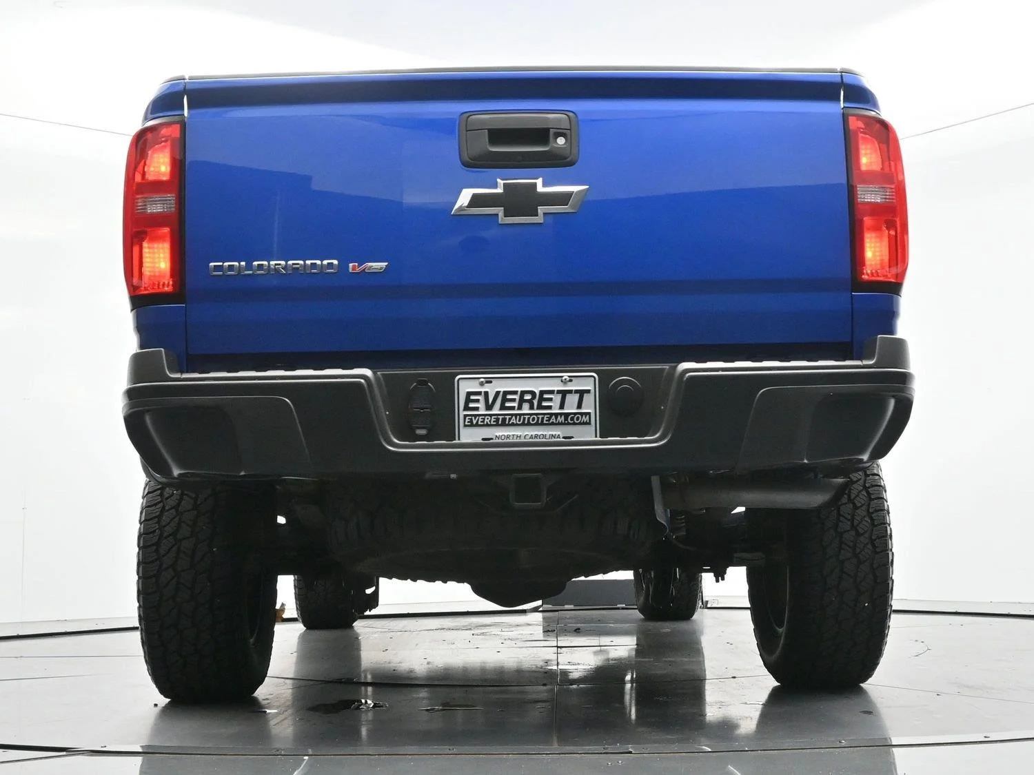 Used 2020 KINETIC BLUE METALLIC Chevrolet 4WD ZR2 image 49