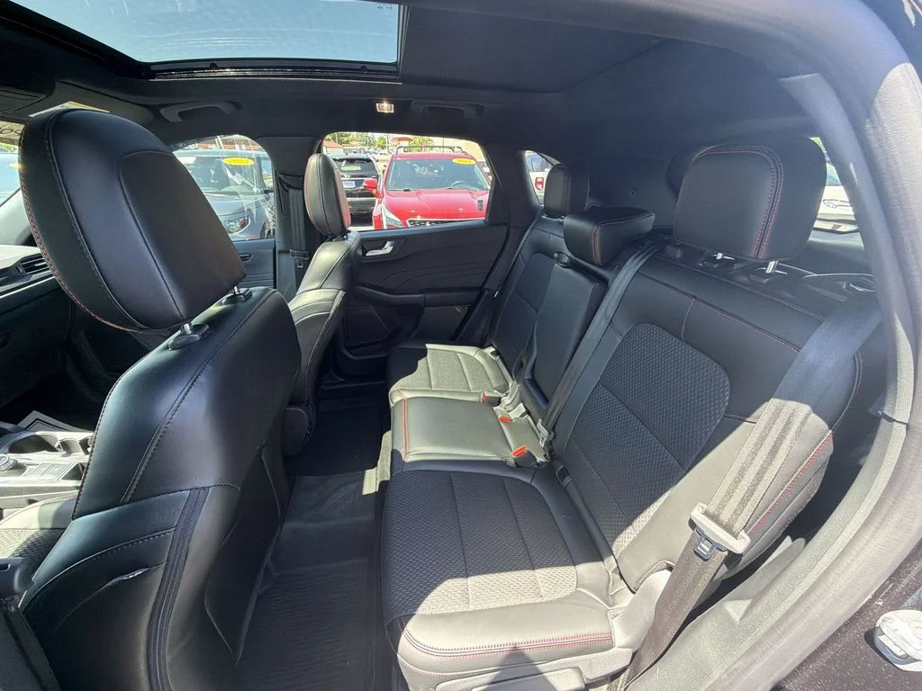 Used 2025 Black Ford ST-Line image 29