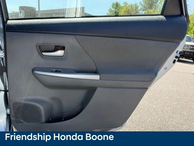 Used 2012 Blue Toyota Two image 37