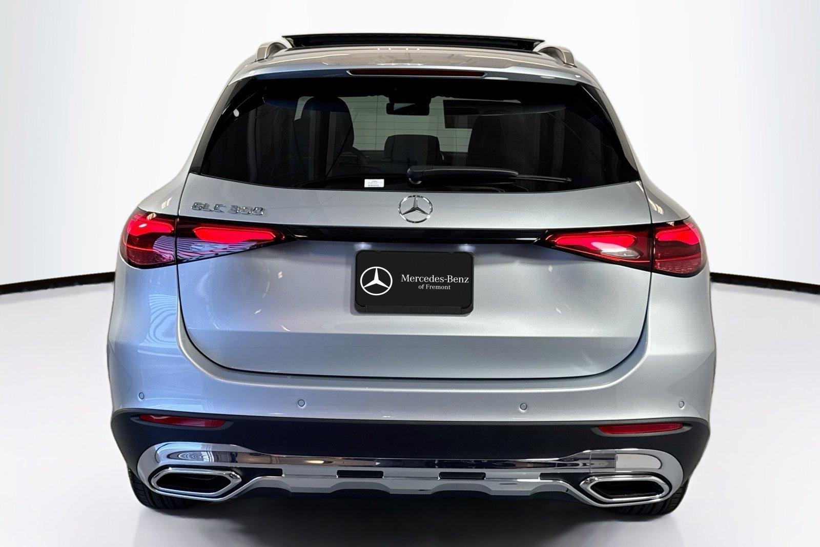 New 2026 Cirrus Silver Metallic Mercedes-Benz GLC 300 image 6