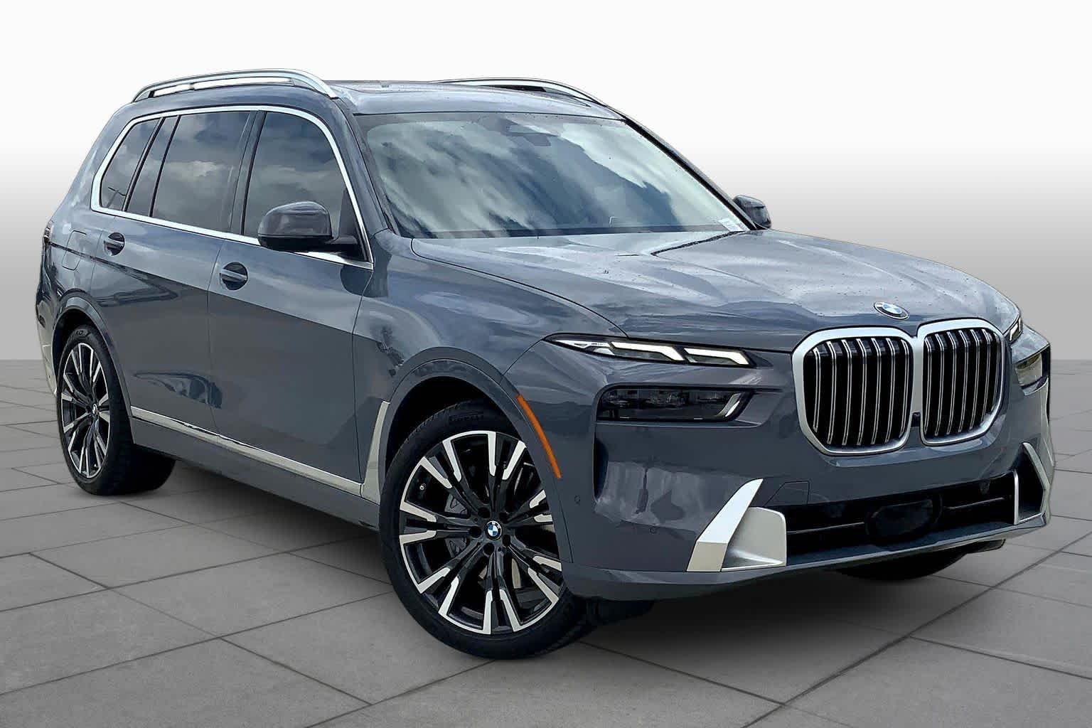 Used 2026 Sparkling Copper Metallic BMW xDrive40i image 4