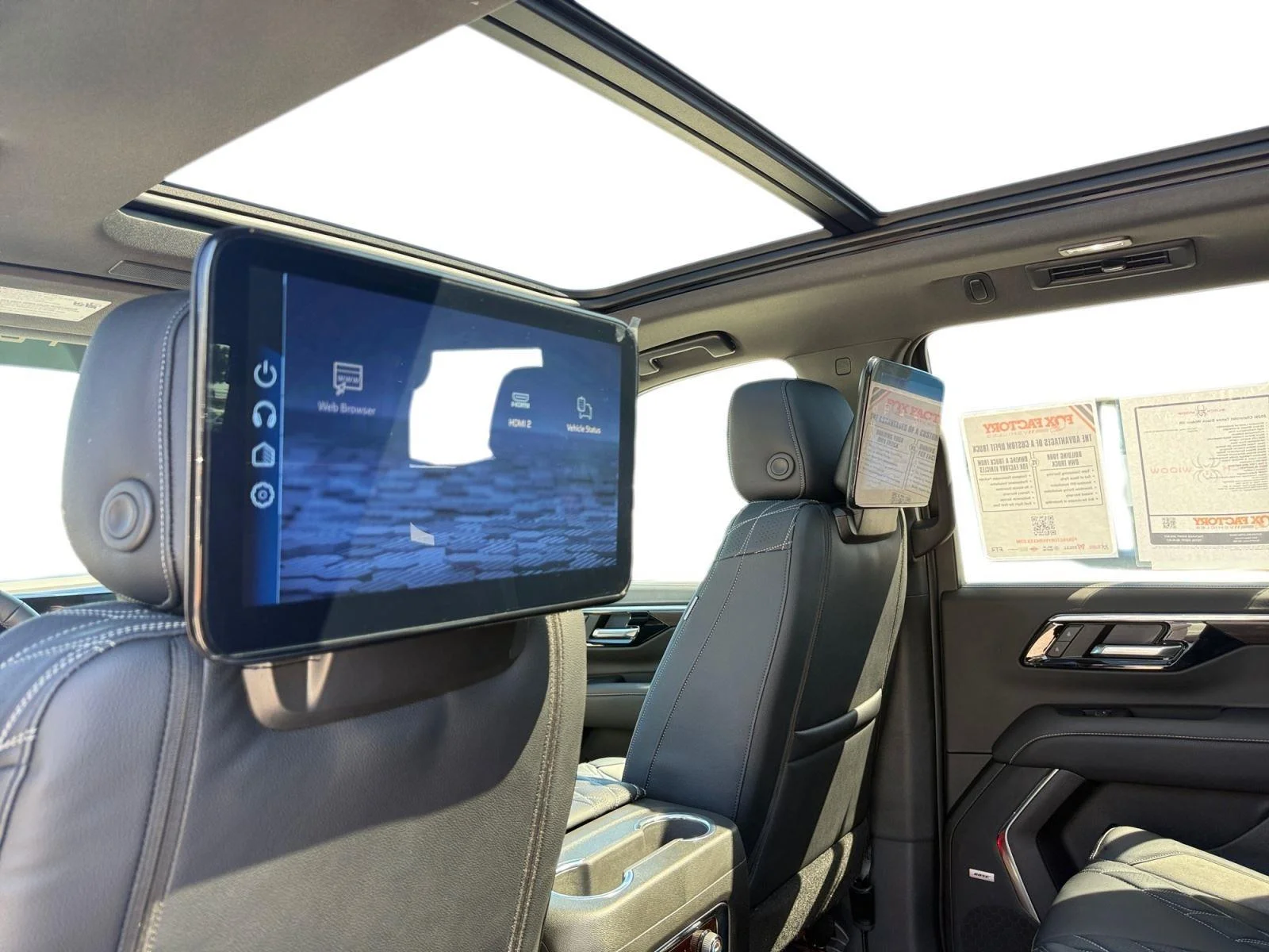 2026 Chevrolet Tahoe Premier - Photo 21