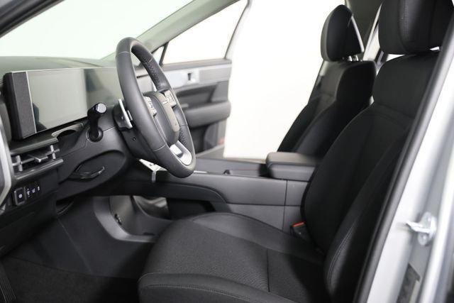 New 2026 Silver Hyundai SE AWD image 46