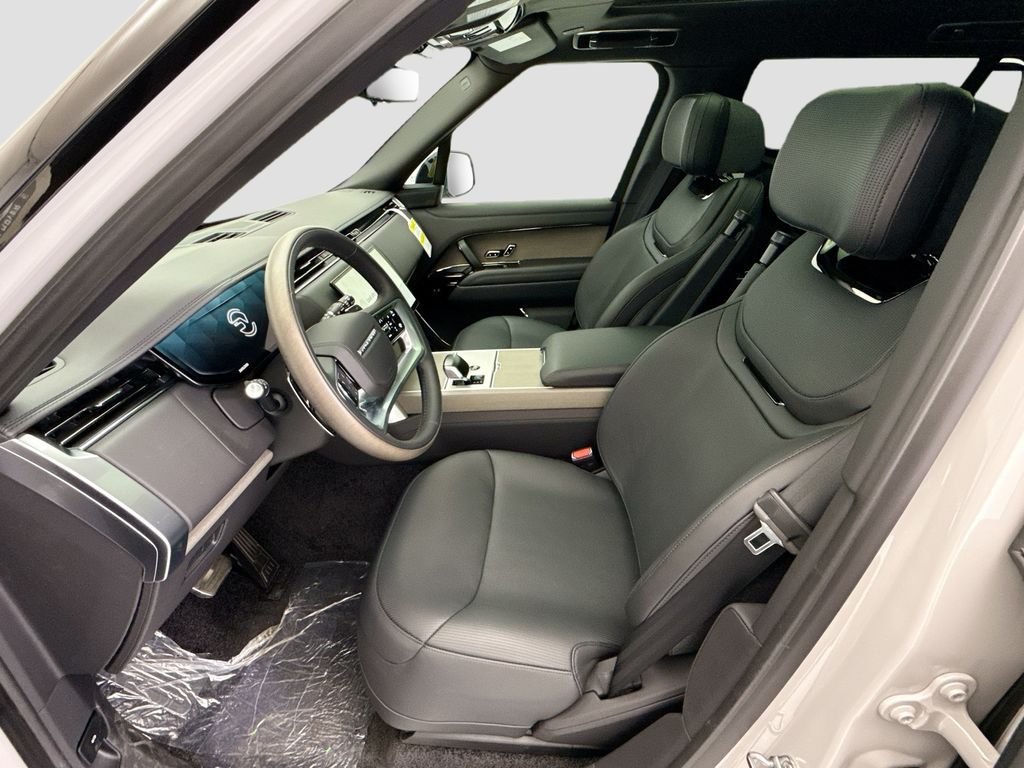 New 2026 Borasco Grey LAND ROVER SV Signature Suite image 18