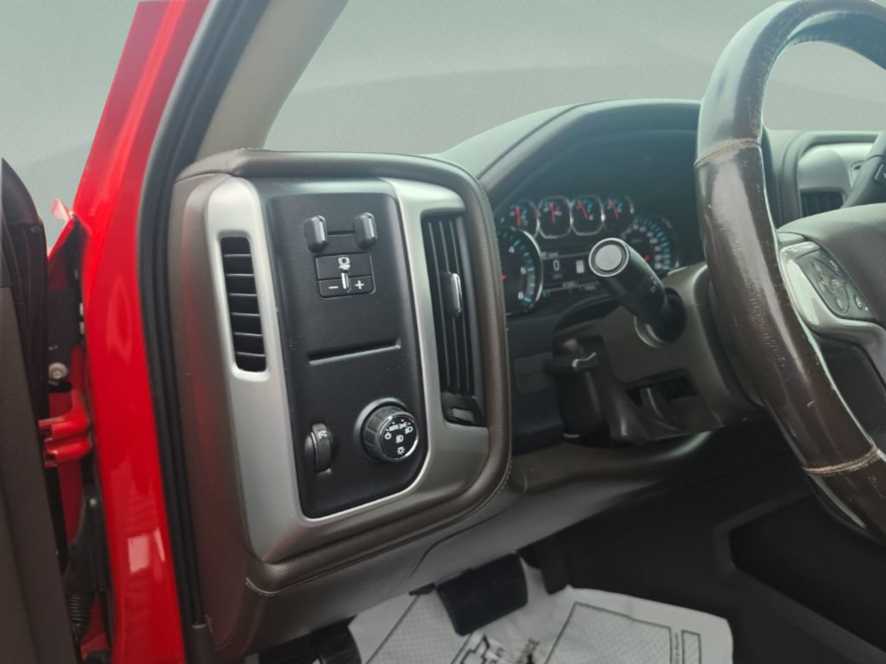 Used 2017 CARDINAL RED GMC SLT image 14