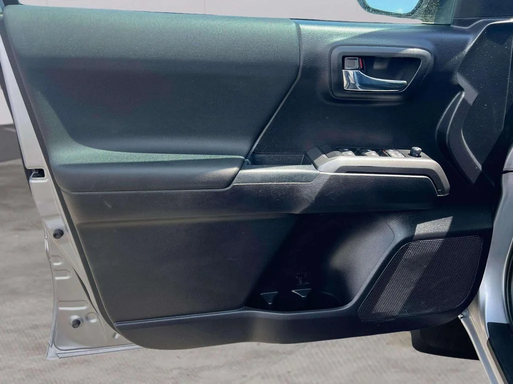 2020 Toyota Tacoma TRD Sport - Photo 24