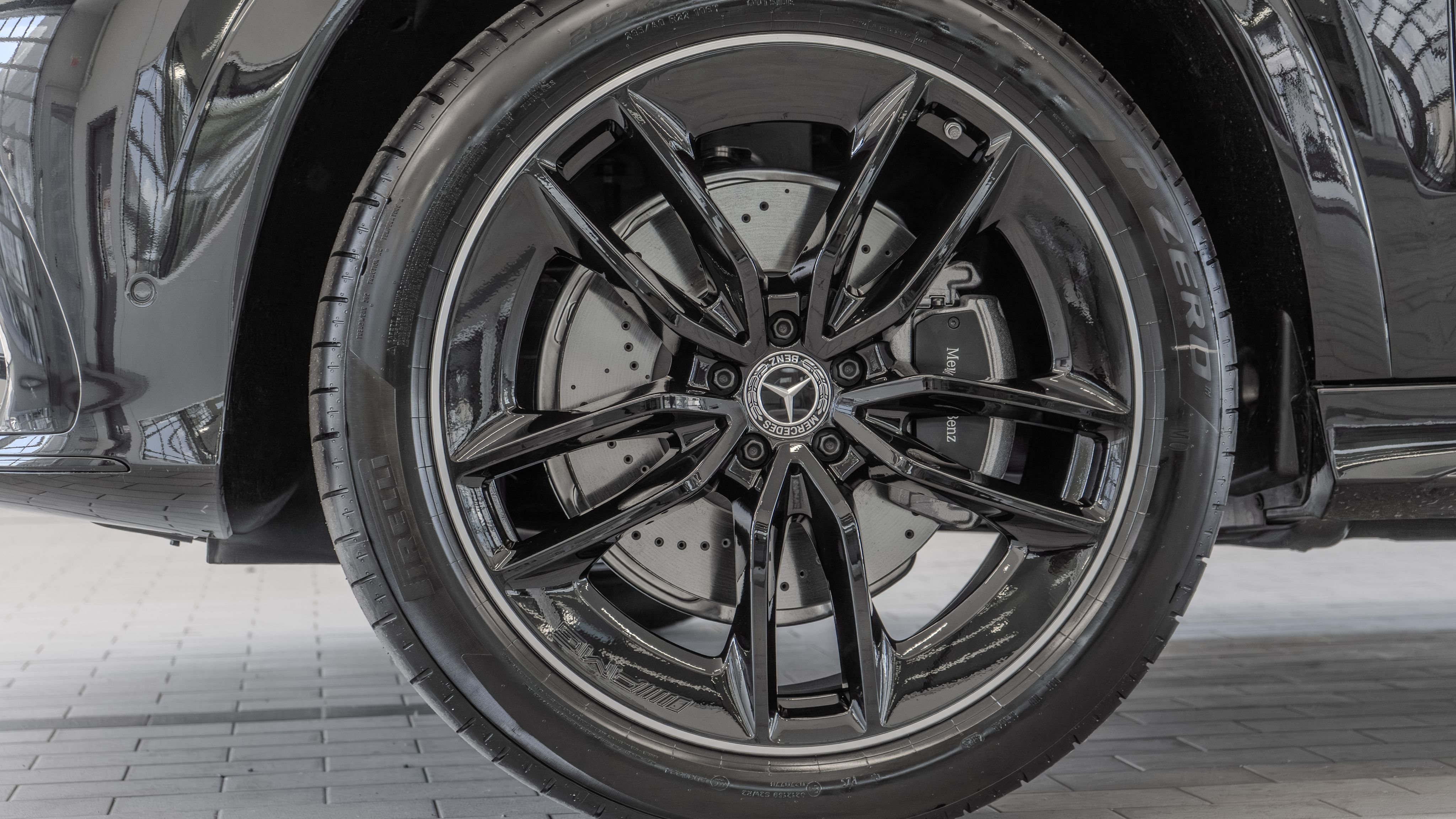 New 2026 Obsidian Black Metallic Mercedes-Benz GLE 580 image 30