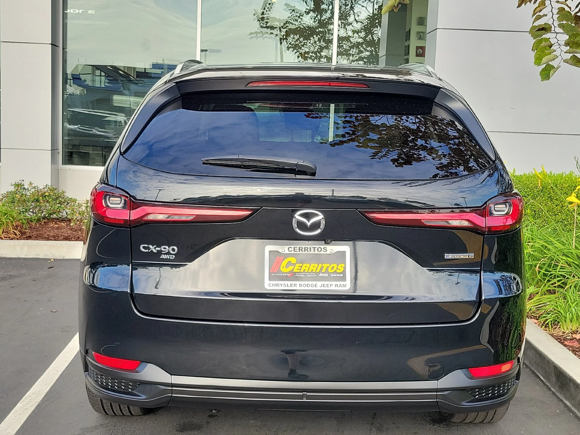 Used 2025 Black Mazda 3.3 Turbo Select image 5