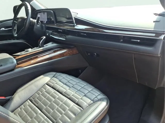 Used 2021 BLACK RAVEN Cadillac Sport Platinum image 25