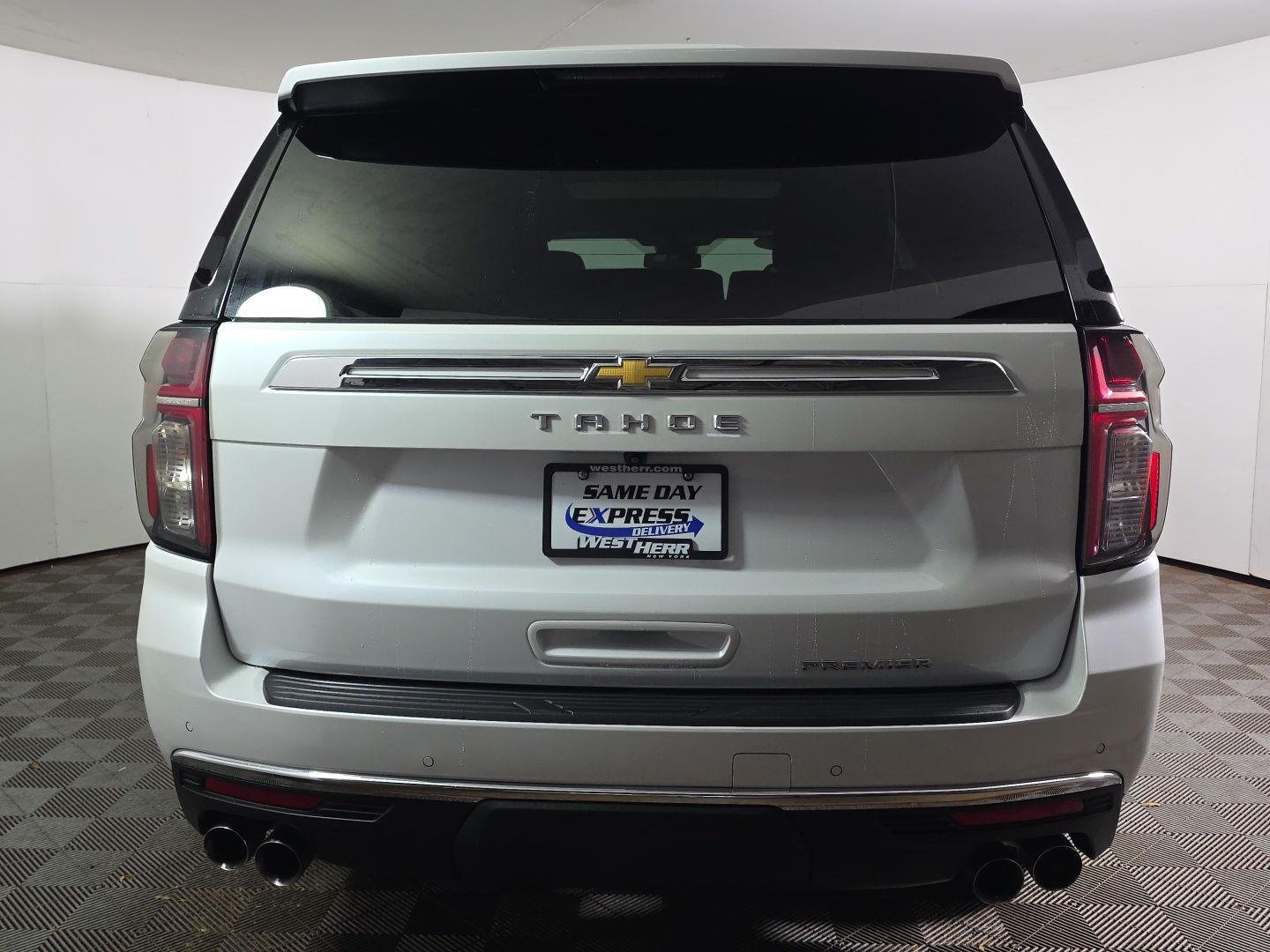 Used 2024 Iridescent Pearl Tricoat Chevrolet Premier image 11