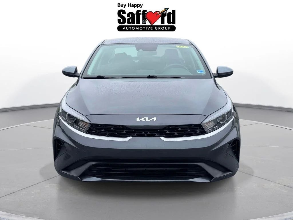 Used 2024 Gray Kia LXS image 7