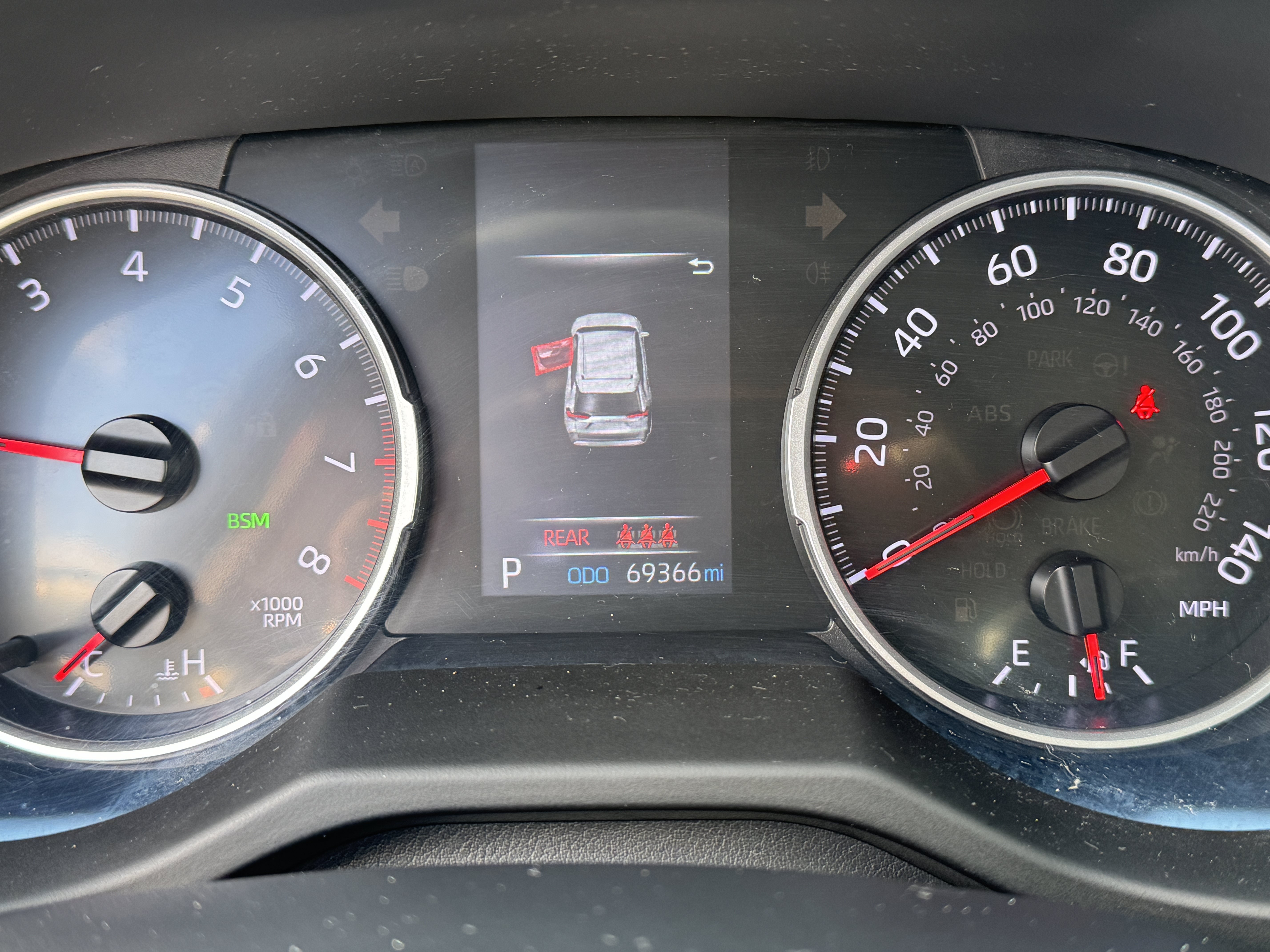 Certified Used 2022 Ruby Flare Pearl Toyota XLE image 13