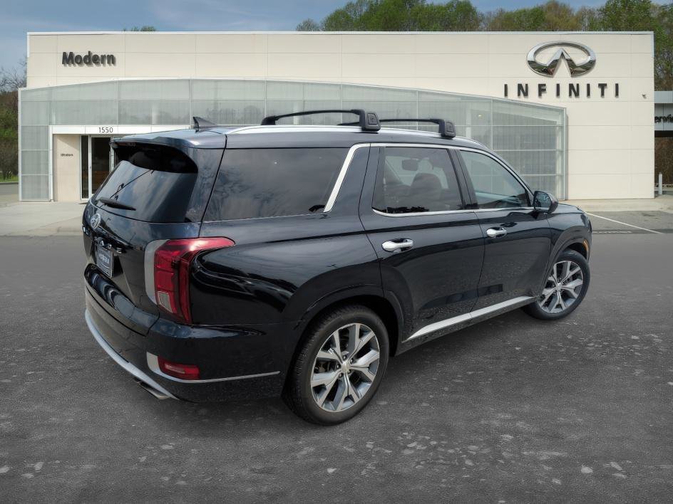 Used 2021 Moonlight Cloud Hyundai Limited image 4