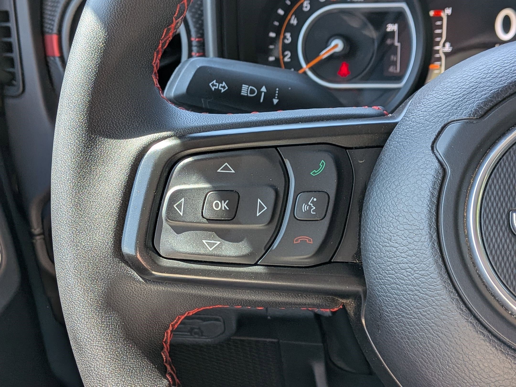 Used 2024 Anvil Clearcoat Jeep Rubicon image 17