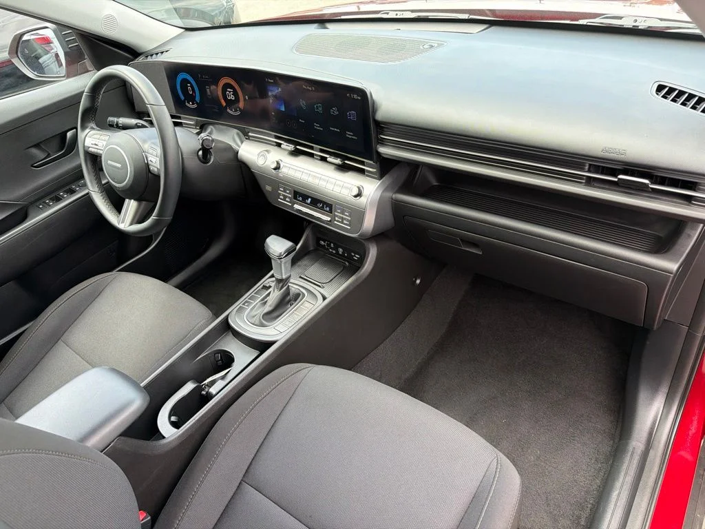Used 2026 Red Hyundai SEL Sport image 18