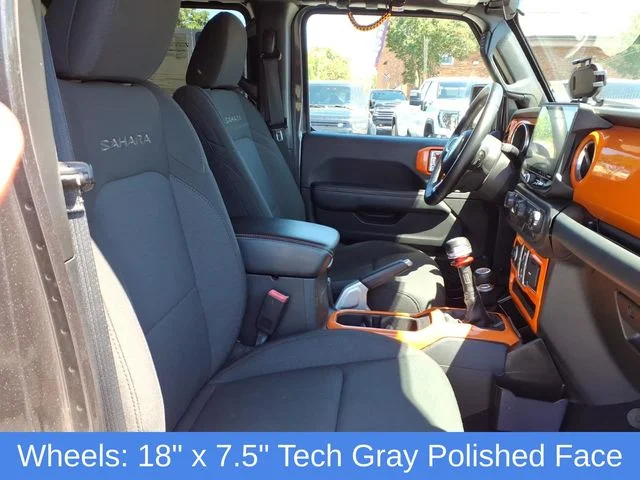 Used 2018 Gray Jeep Unlimited Sahara image 23