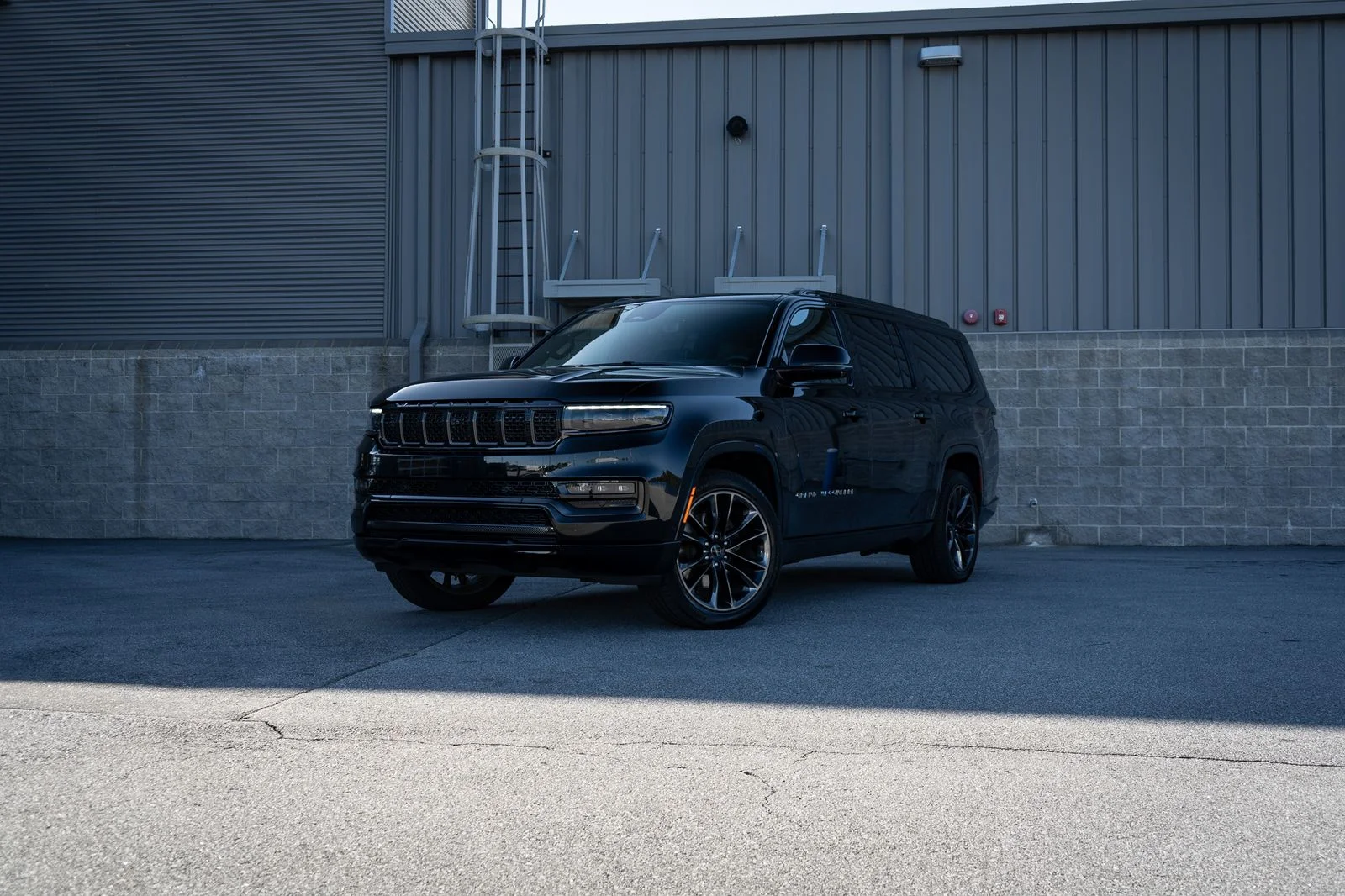 2024 Jeep Grand Wagoneer L Series II