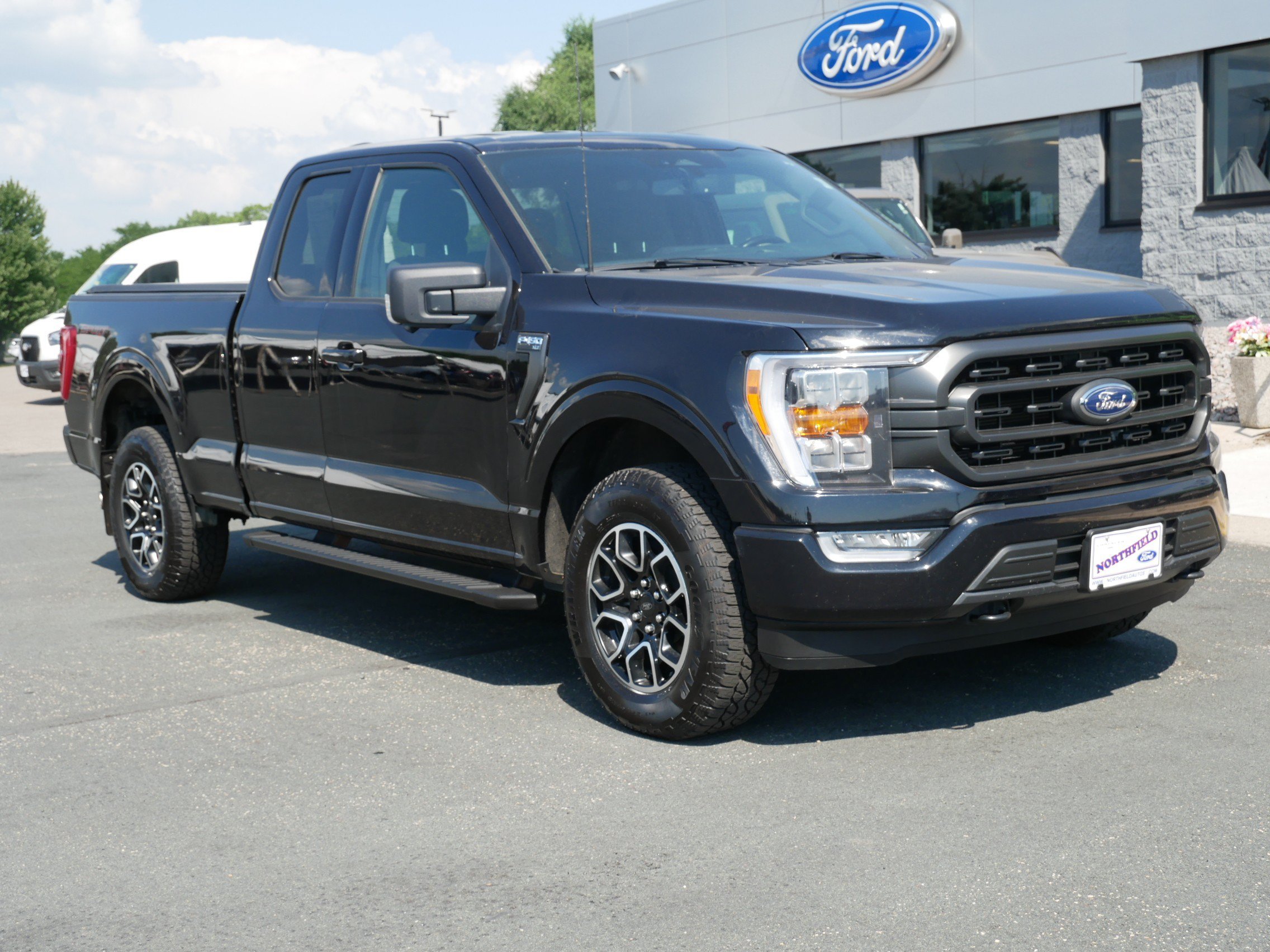 Used 2022 Black Ford XL image 2
