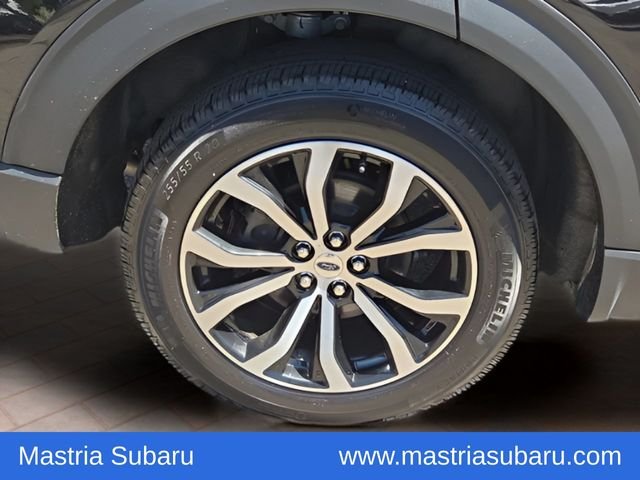 Used 2025 Black Metallic Ford ST-Line image 4