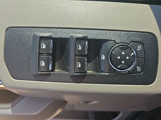 Used 2018 Gray Ford XLT image 29