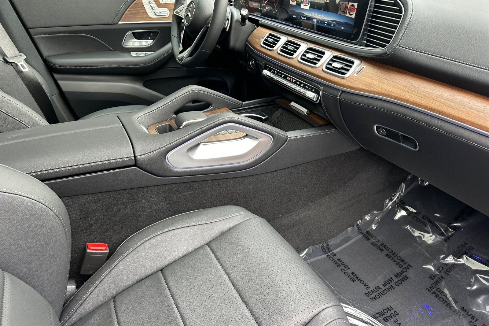 New 2026 Black Mercedes-Benz GLE 450 Coupe image 16