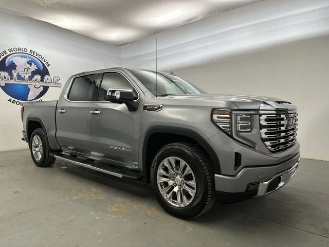 Used 2025 Silver GMC Denali image 11