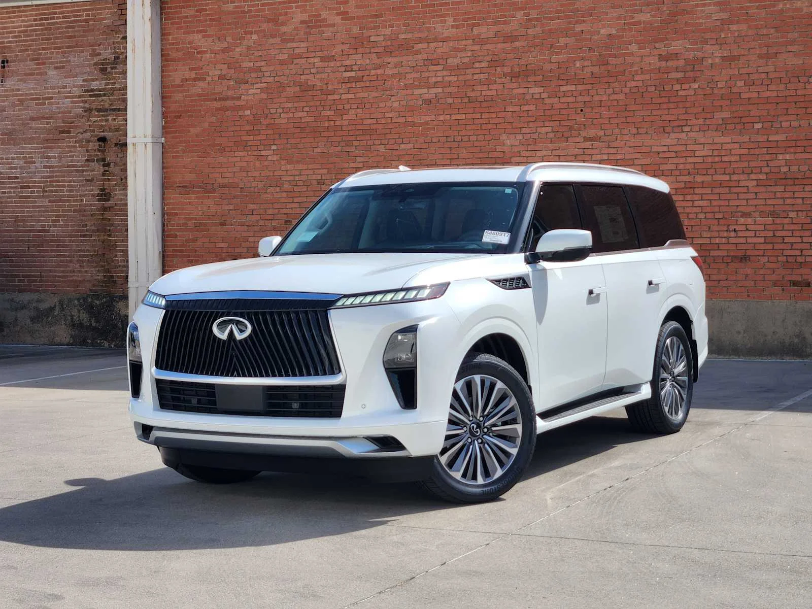New 2027 INFINITI QX80 Luxe 2WD