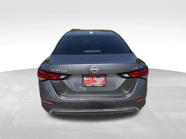 Used 2024 Gray Nissan SV image 7