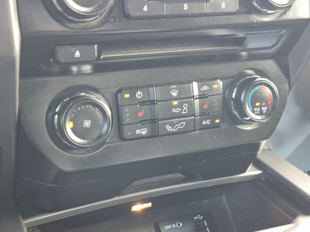 Used 2015 Black Ford XLT image 14