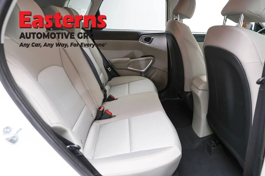 Used 2025 White Kia LX image 22