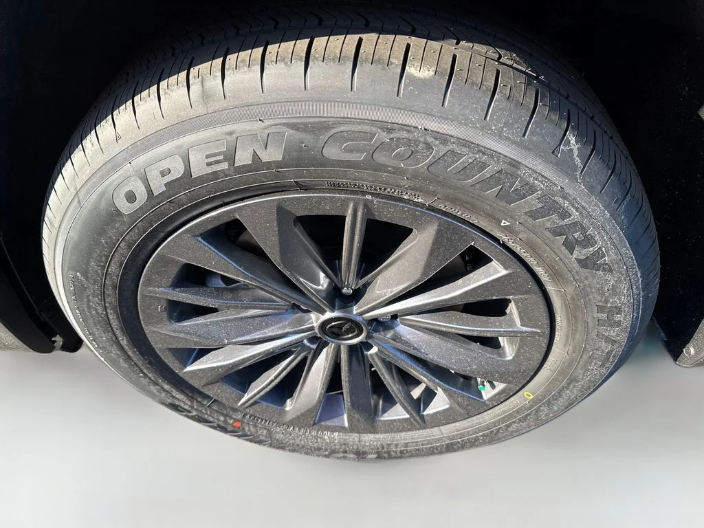 New 2026 Zircon Sand Metallic Mazda SC Plus AWD image 33