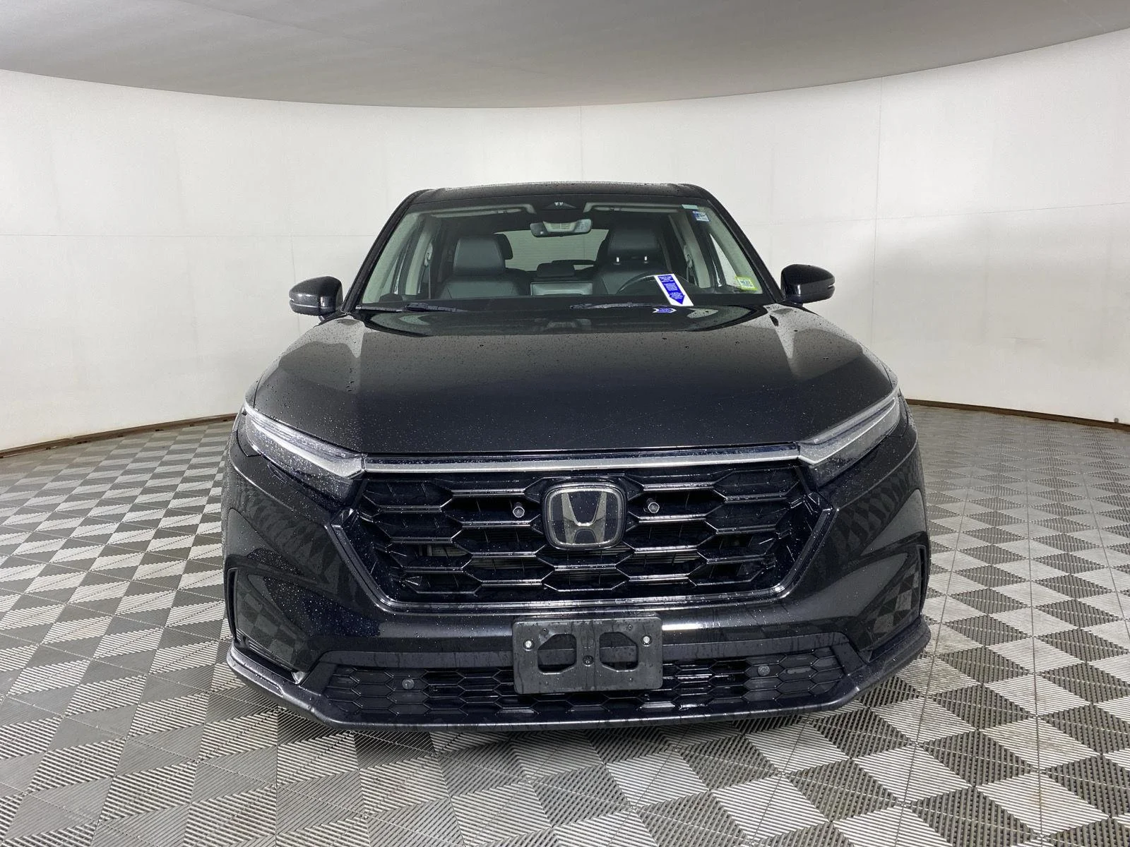 Used 2024  Honda EX-L image 2
